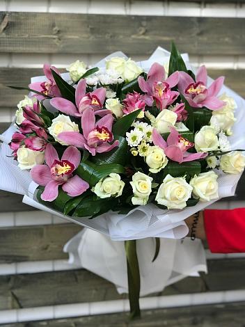Букет цветов из: Розы и Хризантемы в Прочноокопской