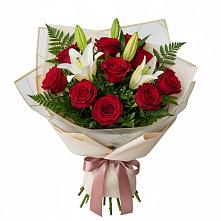 Букет цветов из:  Лилии и Розы в Прочноокопской
