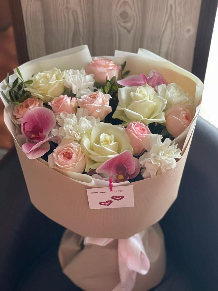 Букет цветов из: Орхидеи, Розы и Гвоздики в Прочноокопской