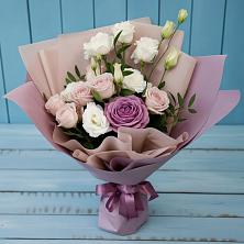 Букет цветов из:  Розы и Лизиантусы в Прочноокопской