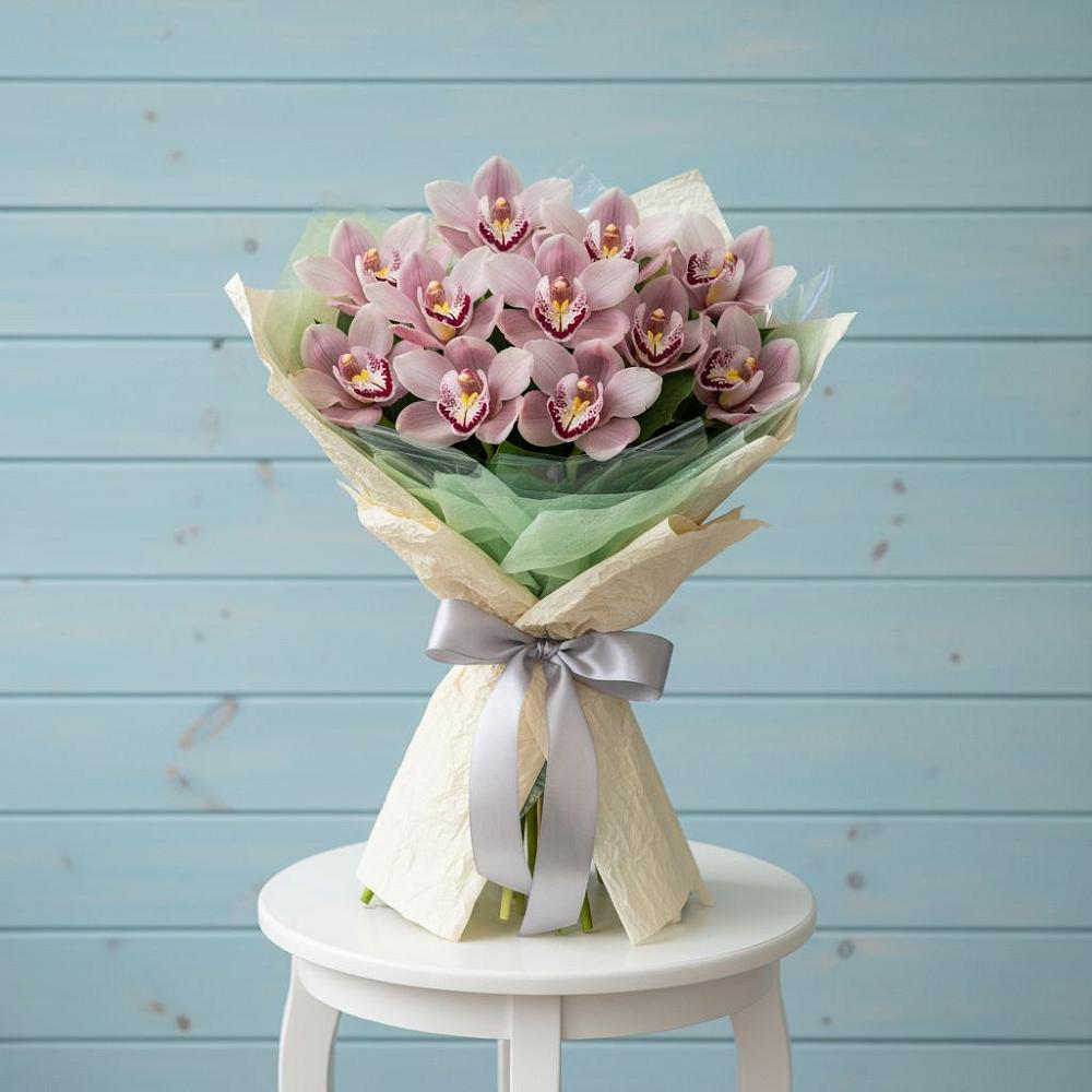 Букет цветов из: Орхидеи и Розы в Прочноокопской