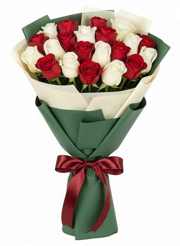 Букет Микс из красных и белых роз в Прочноокопской