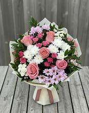 Букет цветов из:  Альстромерии, Гвоздики, Розы и Хризантемы в Прочноокопской