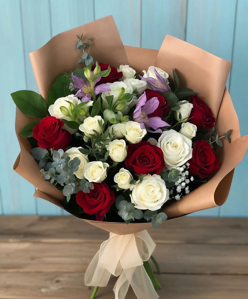 Букет цветов из: Розы и Альстромерии в Прочноокопской