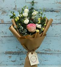 Букет цветов из:  Розы и Лизиантусы в Прочноокопской