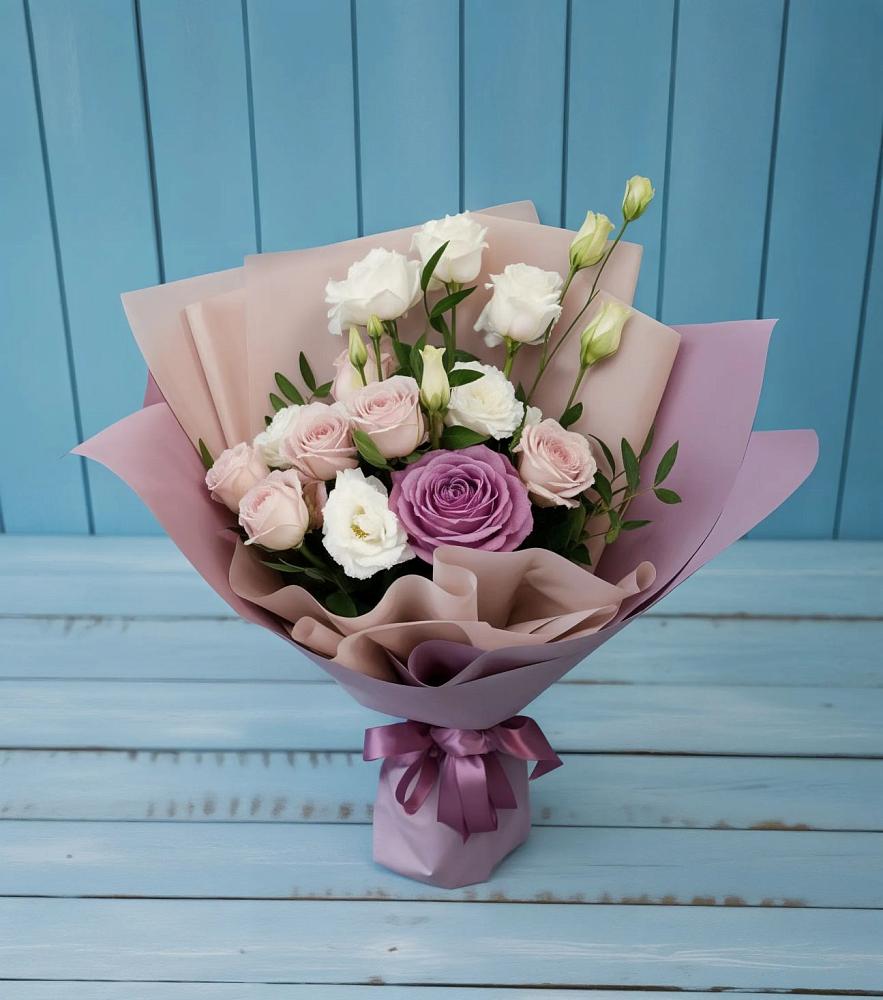 Букет цветов из: Розы и Лизиантусы в Прочноокопской