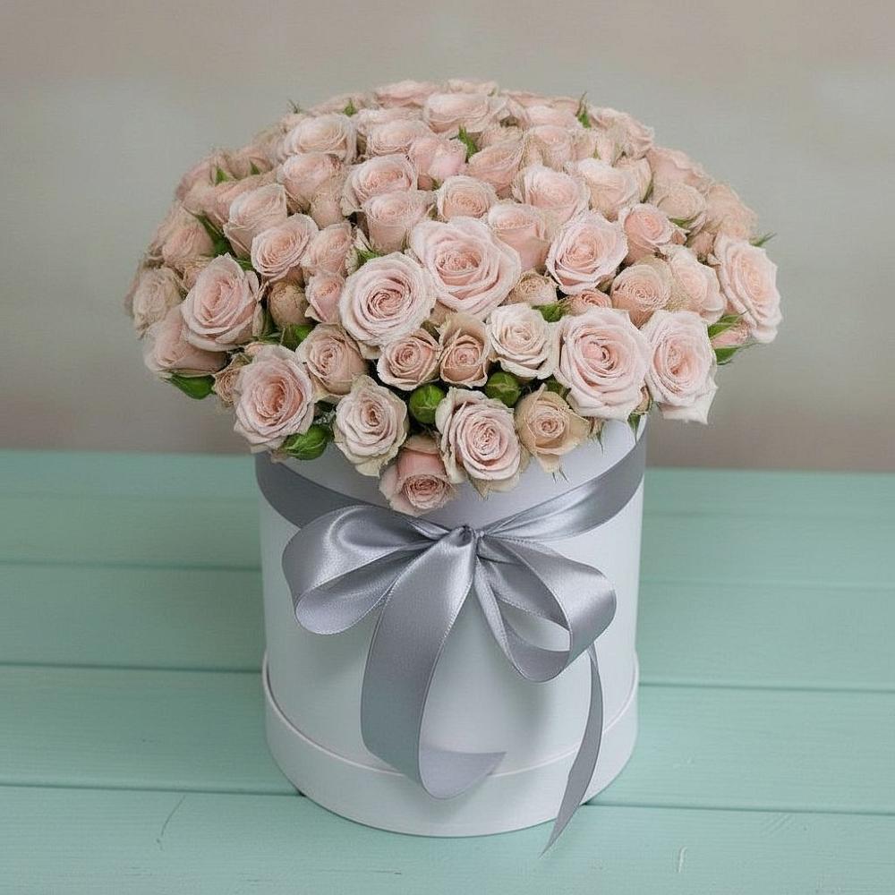 Цветочная композиция из Розы в шляпной коробке в Прочноокопской